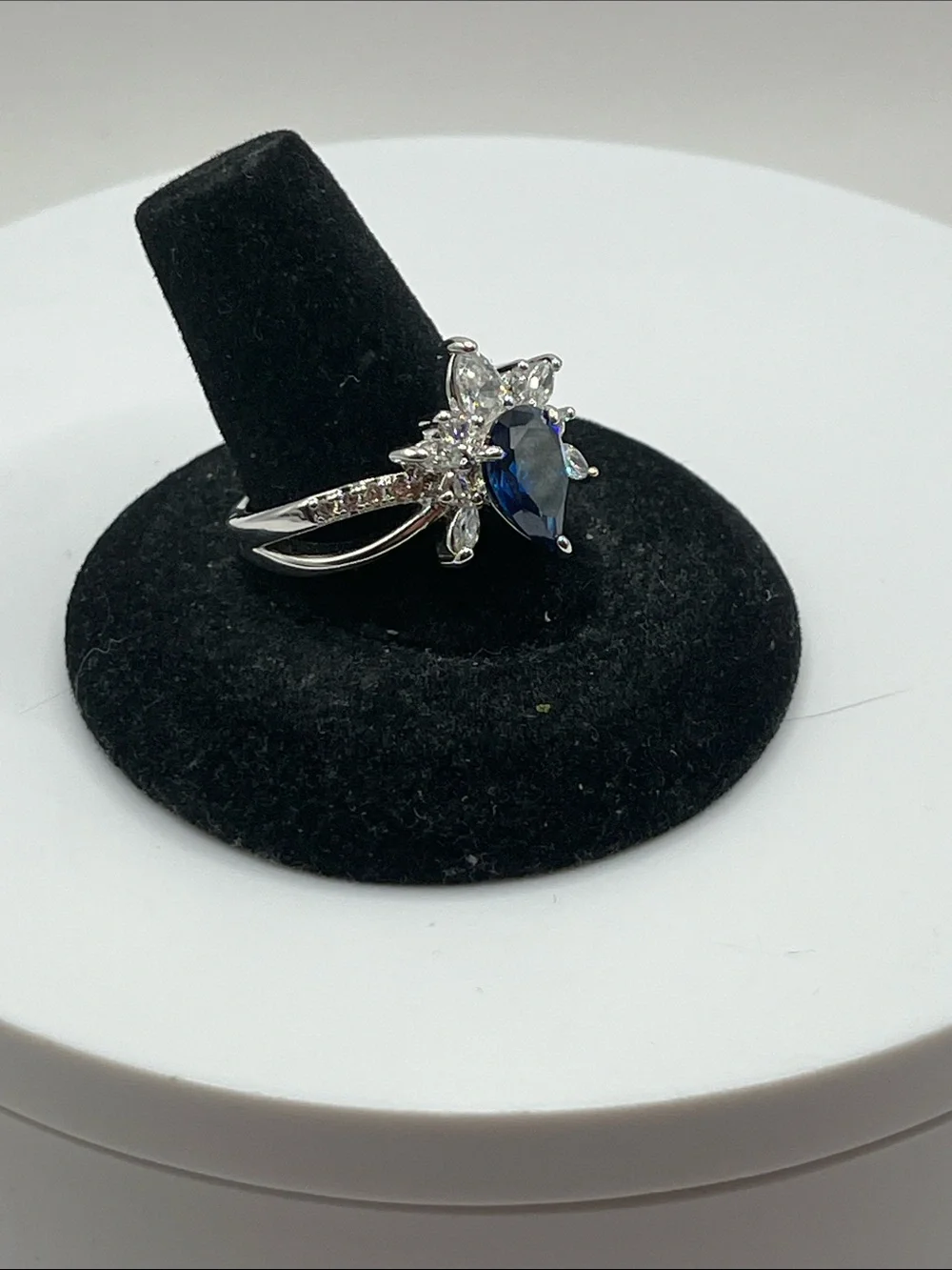 Bomb Party Blue Teardrop Halo Ring  10